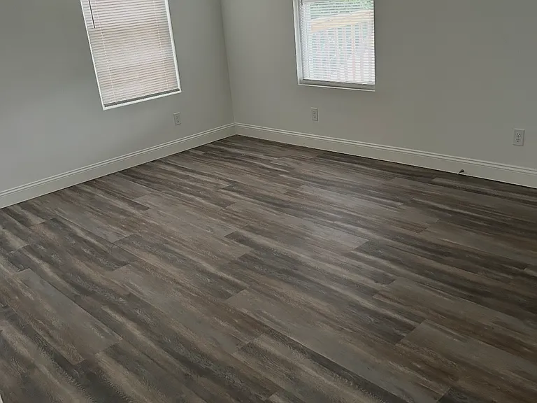376 Brockway Ave #A — Photo 5