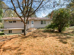 N6604 Birch Rd, Elkhorn, WI 53121