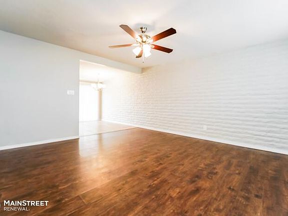5th image of 7701 E Victoria Dr