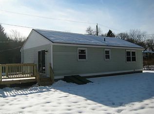 15 Dewey St, Putnam, CT 06260