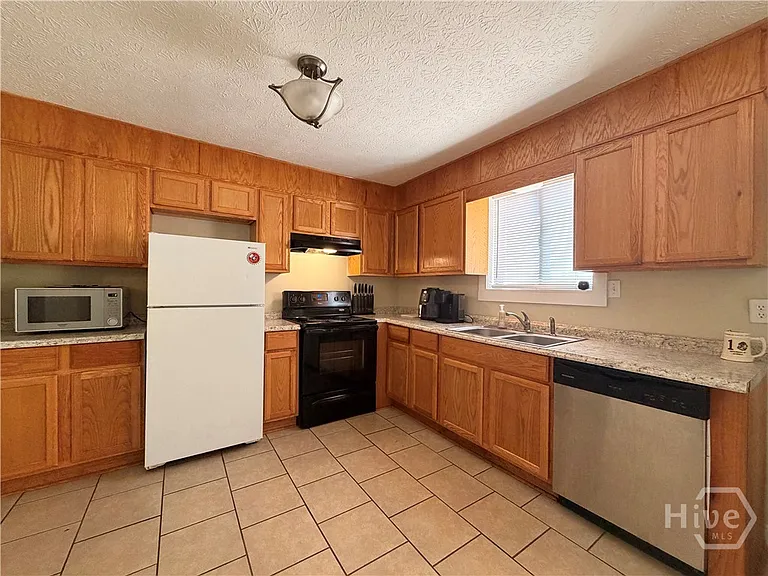 102 Welch Pl — Photo 5