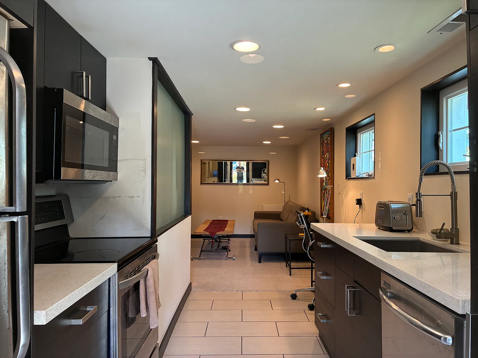 1 bed, 400 sqft, $1,700 — Photo 1