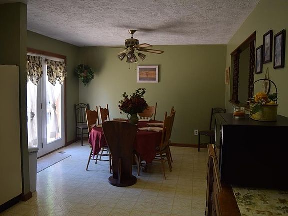 5th image of 278 Orchard Hill Dr