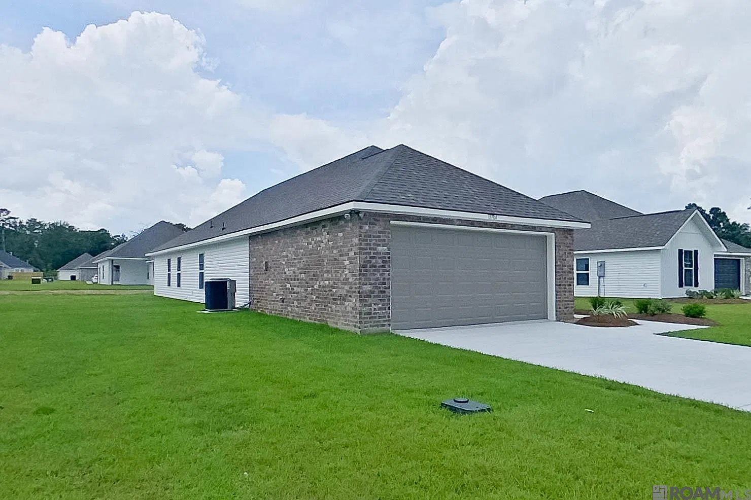 3 bed, 1618 sqft, $1,995 — Photo 3