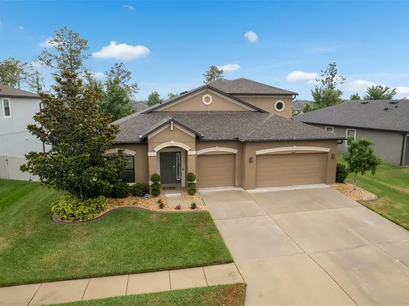 18819 Obregan Dr, Spring Hill, FL 34610