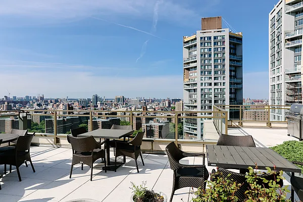 Rented by Sapo Group | media 60