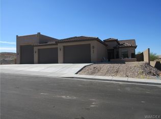 2656 Unicorn Rd, Bullhead, AZ 86442