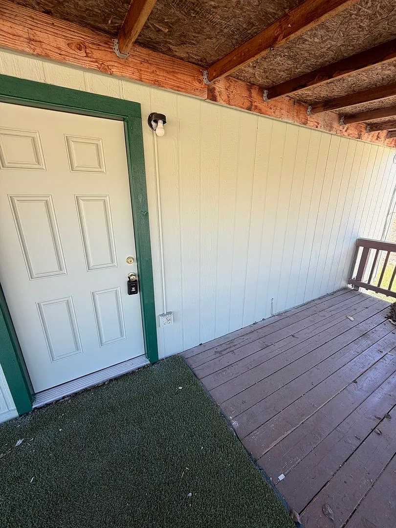 29574 E. Shelton Rd. — Photo 2
