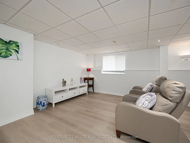 3549 King St — Photo 29