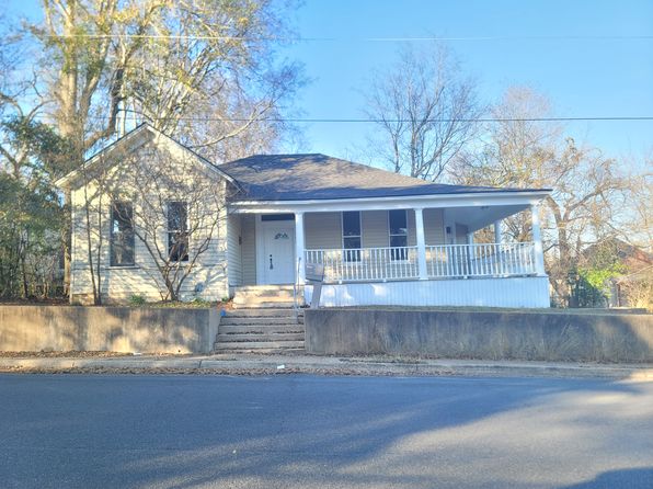 801 E Houston St