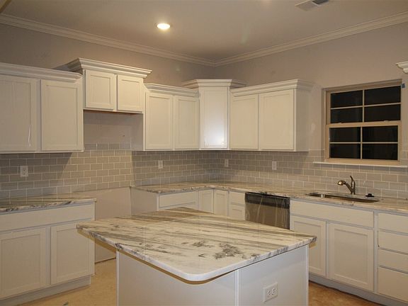 3rd image of 65 Cambridge Pass Lot 101
