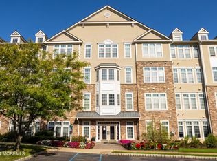 1404 Cedar Village Blvd #404, East Brunswick, NJ