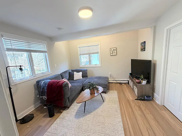 102 College Ave #2 — Photo 17