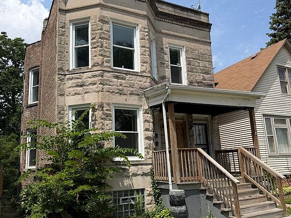 2nd image of 10712 S Wabash Ave