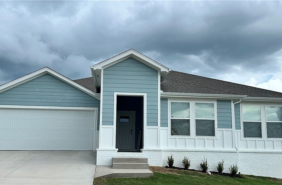 1st image of 2627 N Snowball Dr