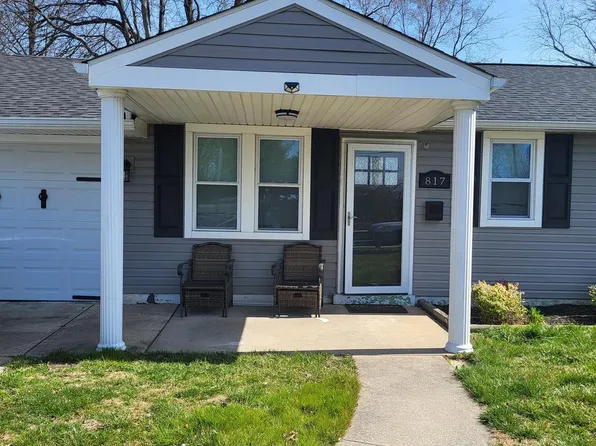 817 Moores Ln, New Castle, DE 19720