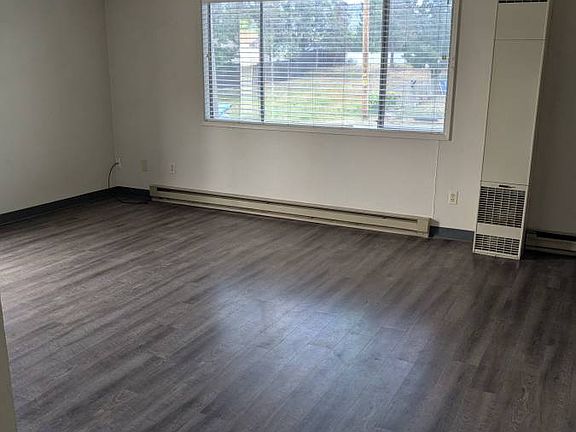 5th image of 1427 Lakeview Ave