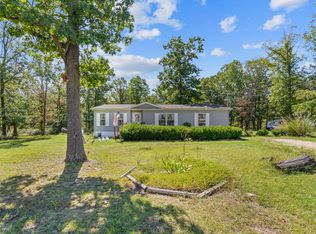 121 Banks Dr, Seymour, MO 65746