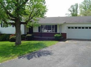 102 Westwood Dr, Clinton, TN 37716