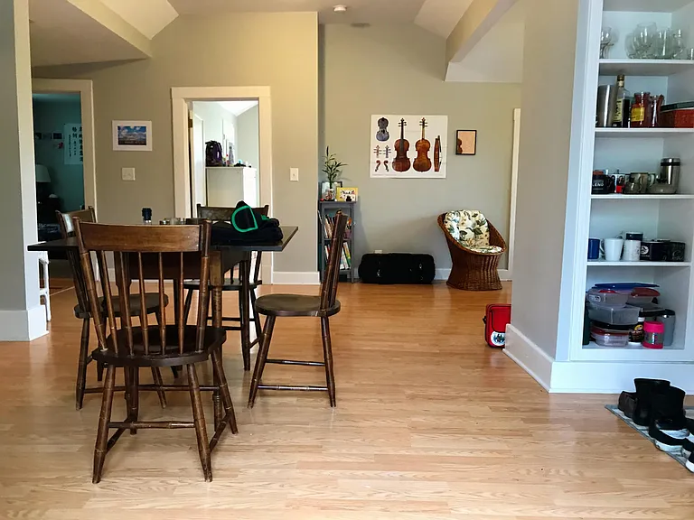 2526 Blair Blvd #B — Photo 4