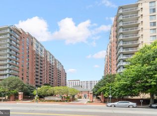 11710 Old Georgetown Rd APT 1510, North Bethesda, MD 20852