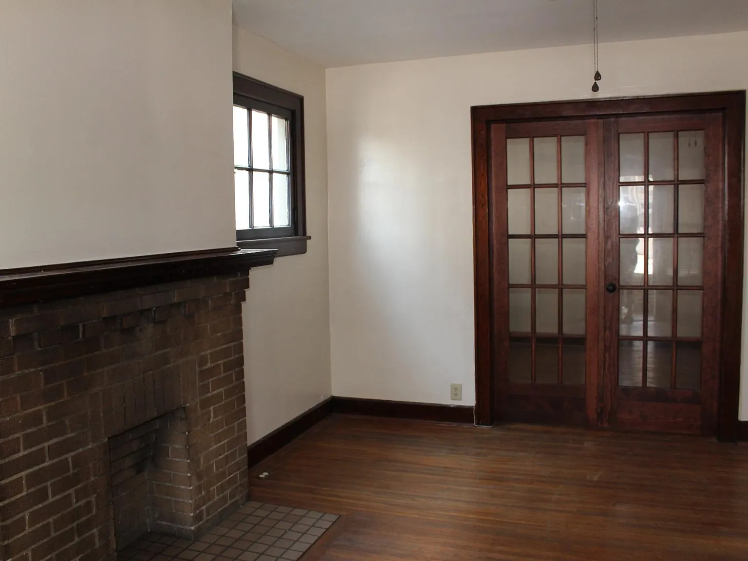 114 1/2 Wilber Ave — Photo 2