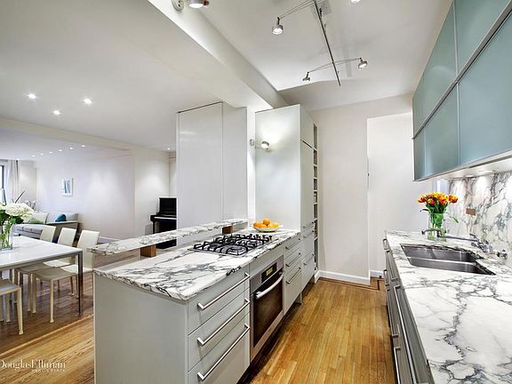 5th image of 2280 Broadway #7E