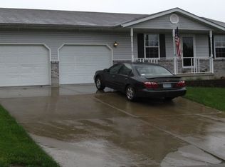 18 W 13th St, Washington, MO 63090
