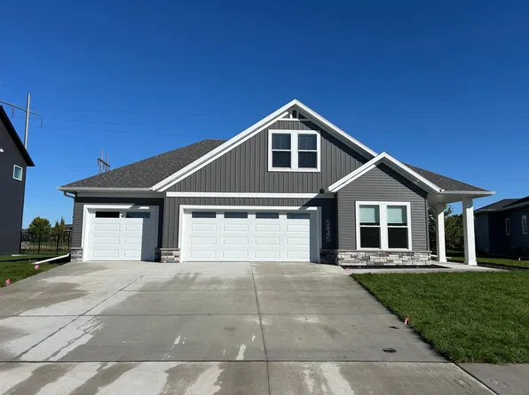 5845 Wildflower Dr S, Fargo, ND 58104