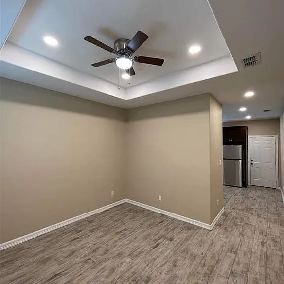 1008 W Kohala Ave #2 — Photo 2