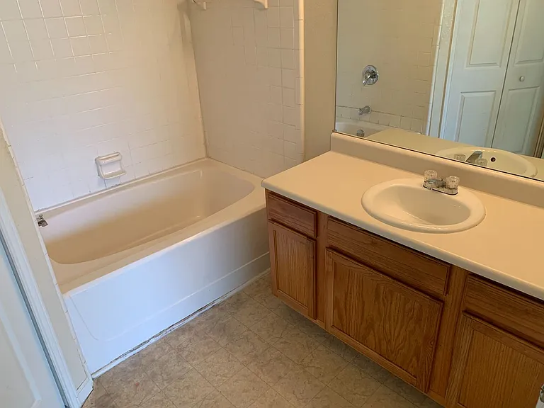 447 W Longleaf Dr #1415 — Photo 8