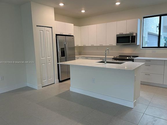 3rd image of 4440 NW 83rd Ave #4404