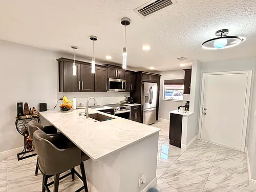 201 Lake Dora Dr Photo 1