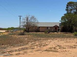 50707 W Long Rifle Rd, Aguila, AZ 85320