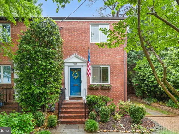 414 E Mason Ave, Alexandria, VA 22301