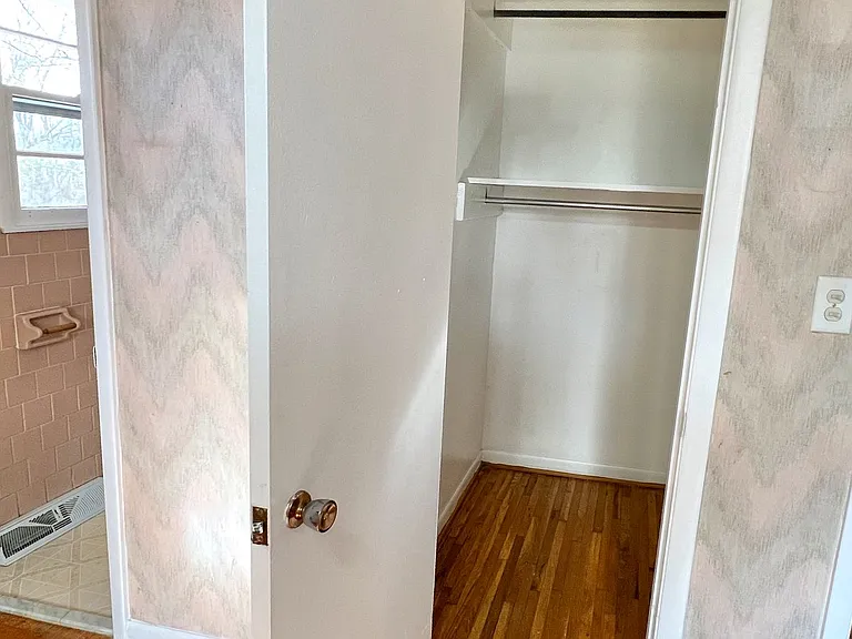 104 Rose St — Photo 14