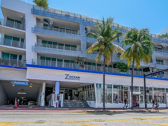 3rd image of 1437 Collins Avenue #Ph26