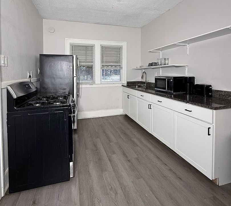 1427 Calvert Ave, photo 20
