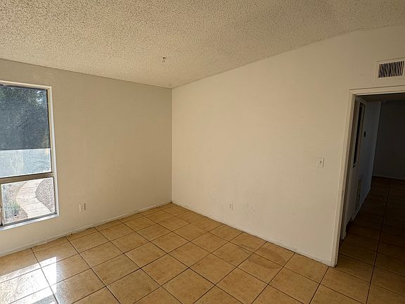 3rd image of 505 N Williams APT A