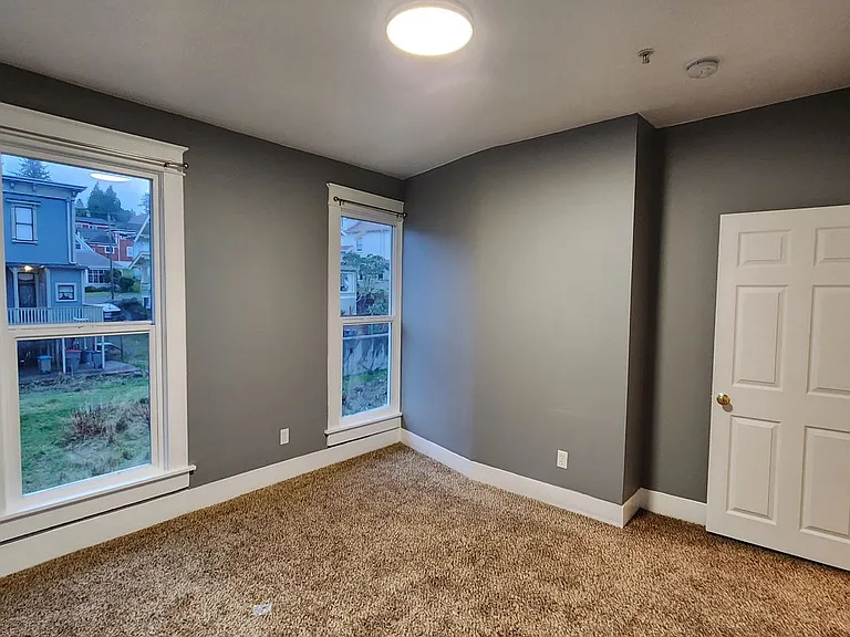 Taylor Place Property — Photo 24