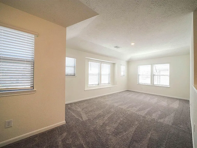 20811 Sheffield Park Dr — Photo 24