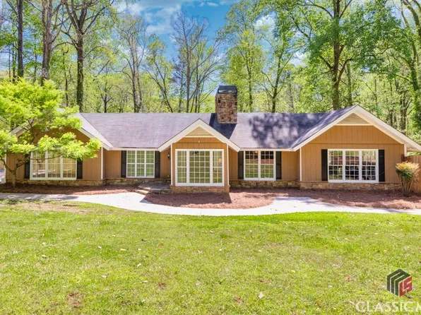 223 Holsenbeck School Road, Winder, GA 30680