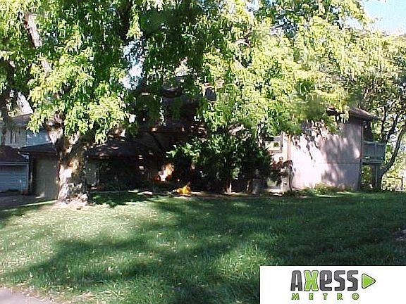 2nd image of 1501 Beechwood Ave