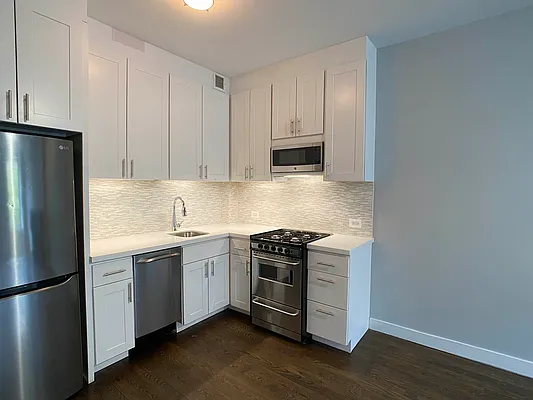 Rented by Tourma Realty LLC | media 11