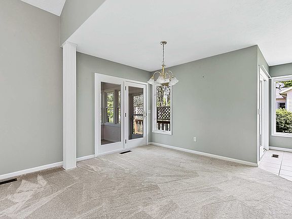 2nd image of 808 Friar Tuck Dr