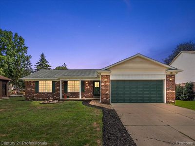 15958 Kingston Dr, Fraser, MI, 48026