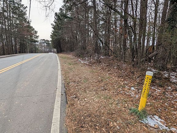 4th image of 5305 Sycamore Rd