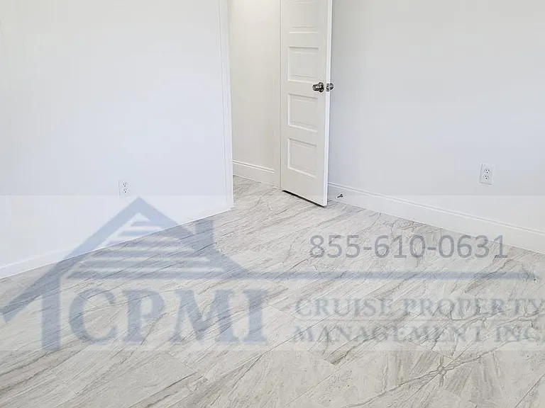 $995 Sec Dep Special With In Unit Laundry In Select Units In East Boca — Photo 16