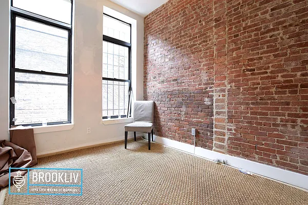 Rented by null | media 6