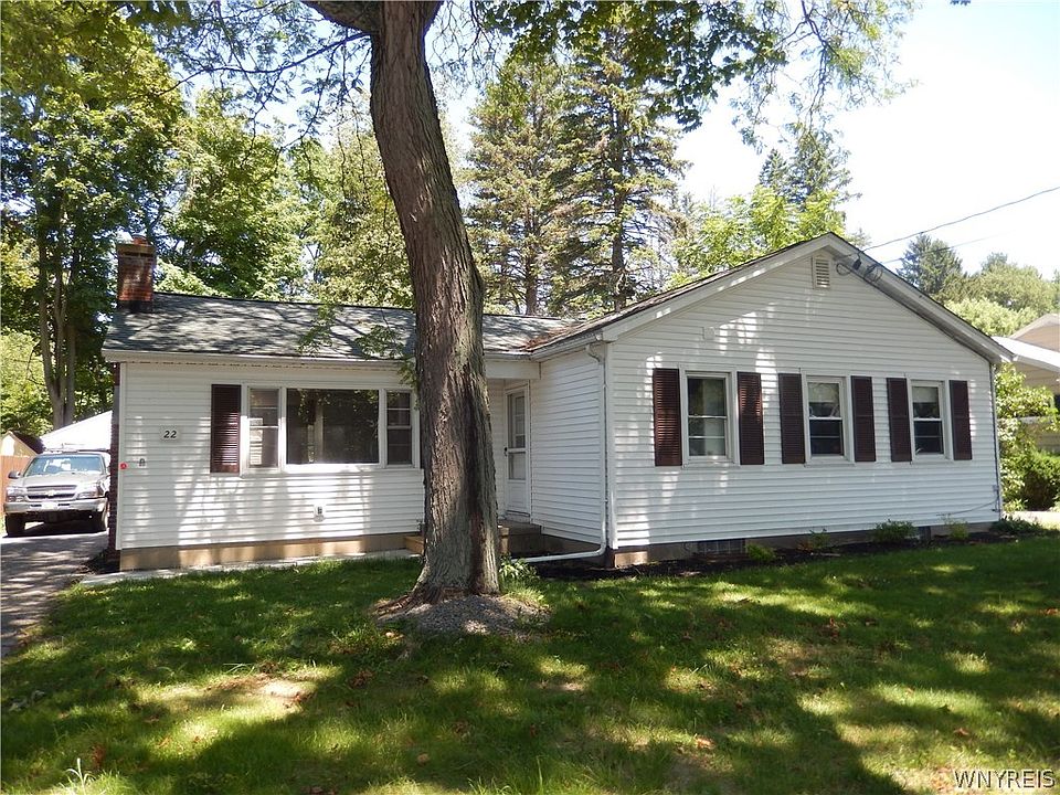 1st image of 22 Henderson Pl